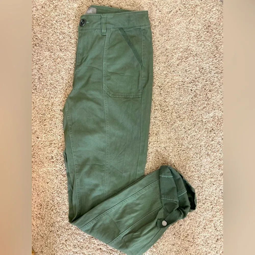 Army style pants convertible length pants w/great pockets Aussie brand